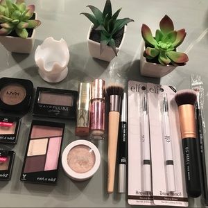Lot of 15 Drugstore Makeup Items